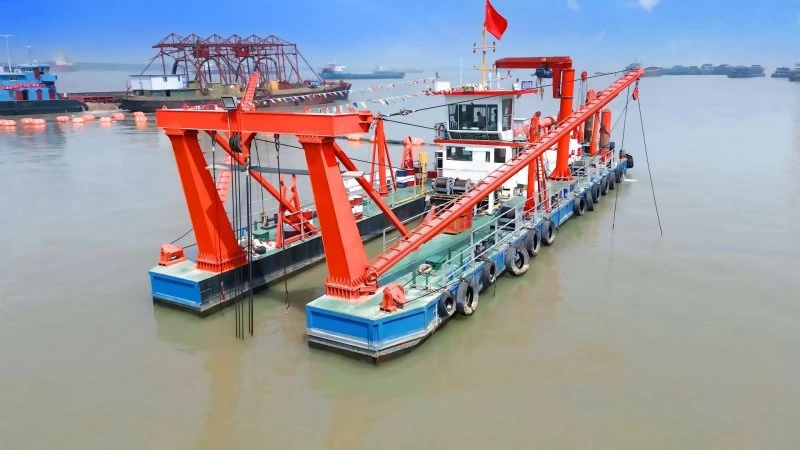 Cutter suction dredger pipeline