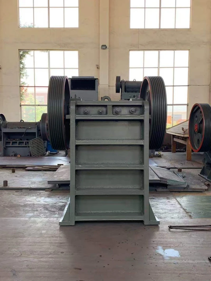 Jaw crusher working site